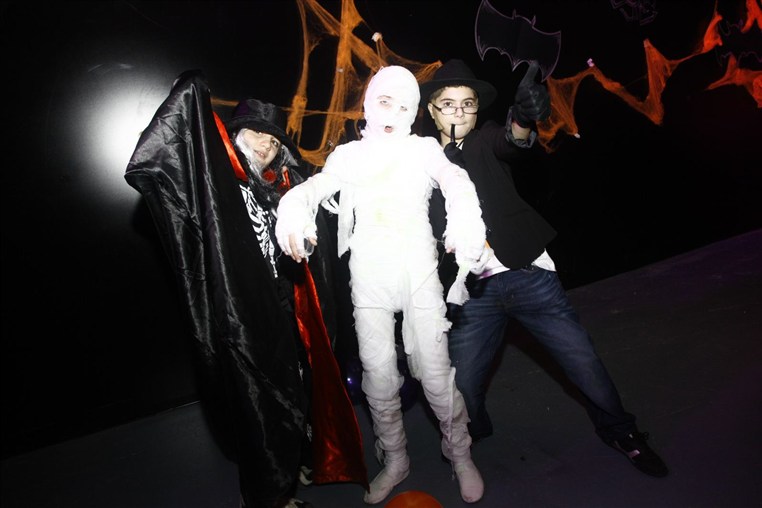 Halloween Parade Part 1